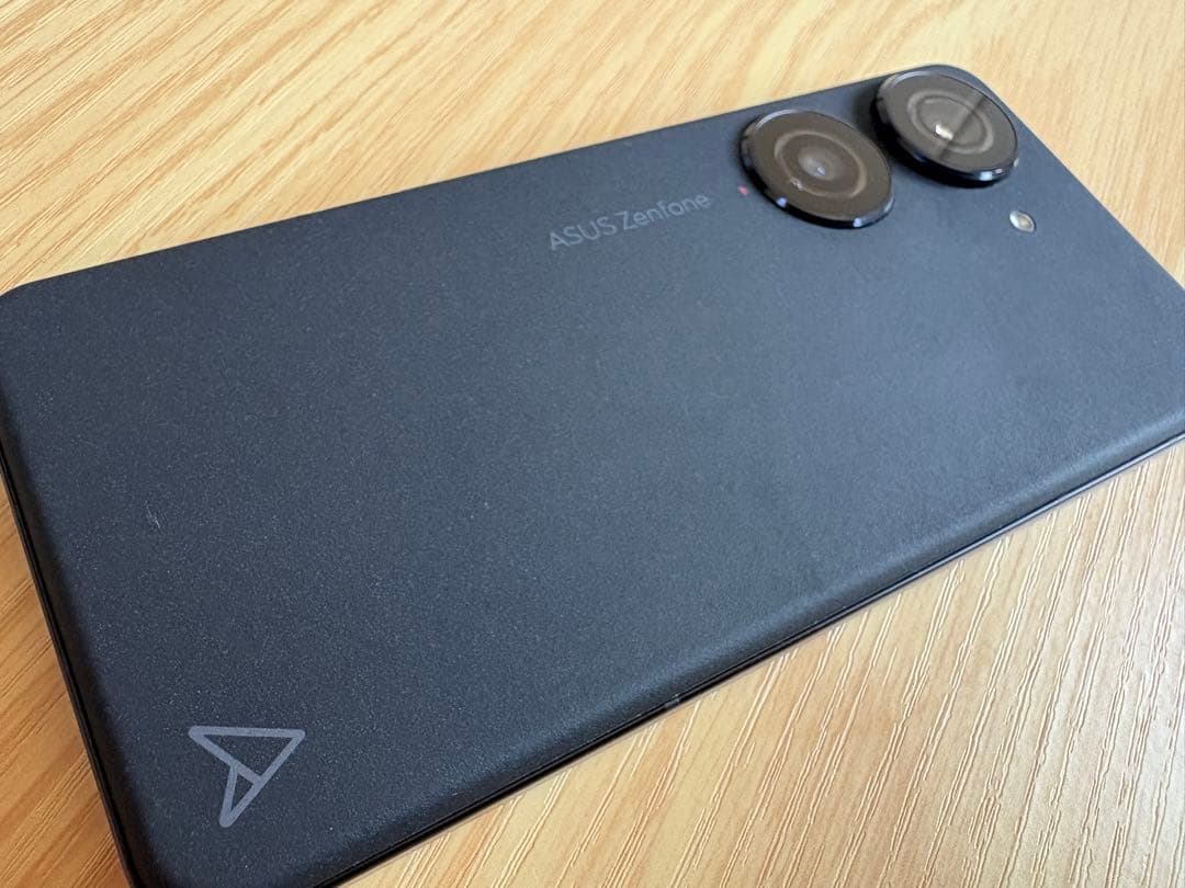 スマートフォン本体 ASUS Zenfone 10 5G Dual 128GB 8GB RAM