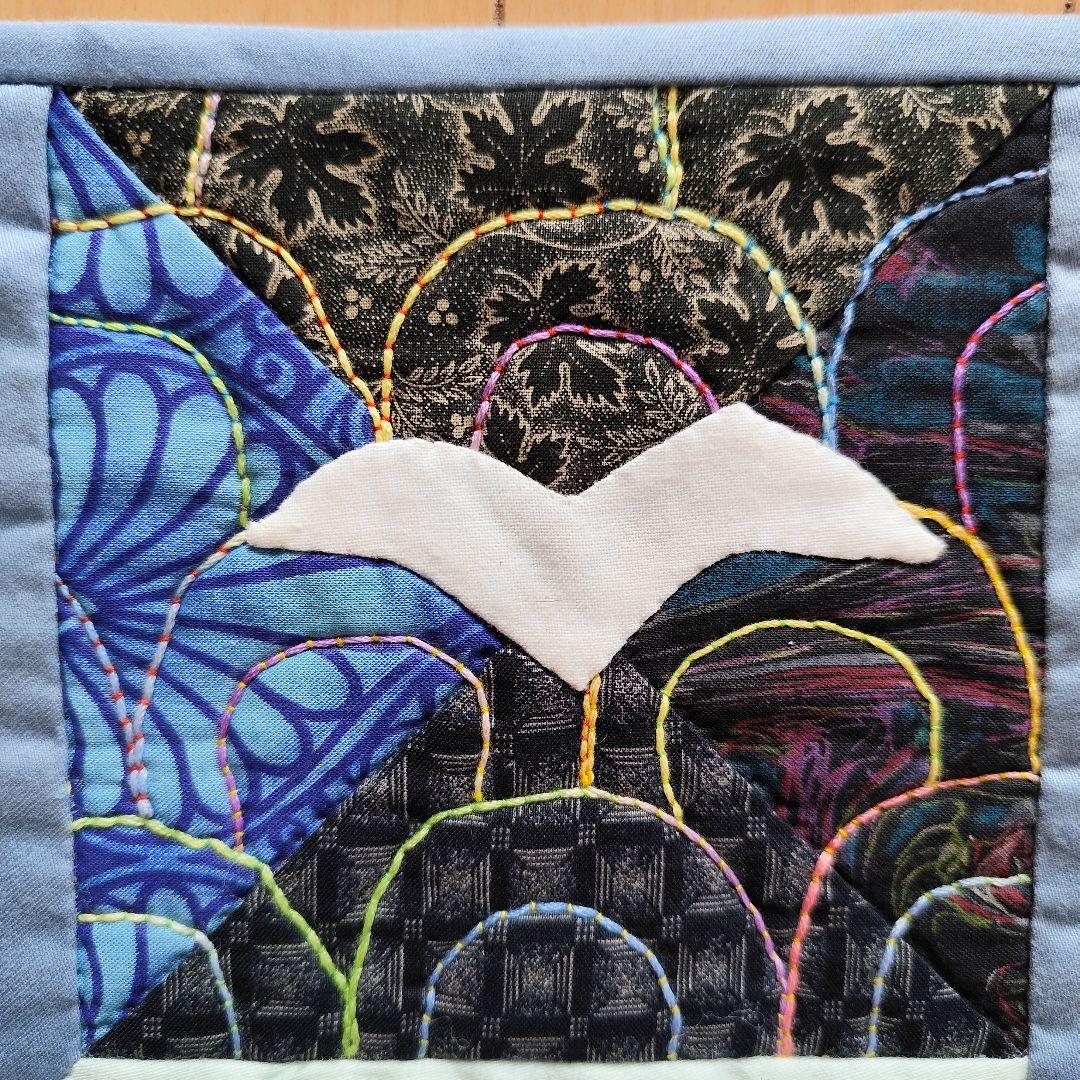 パッチワーク　タペストリー　　　　「朝と夜の狭間」