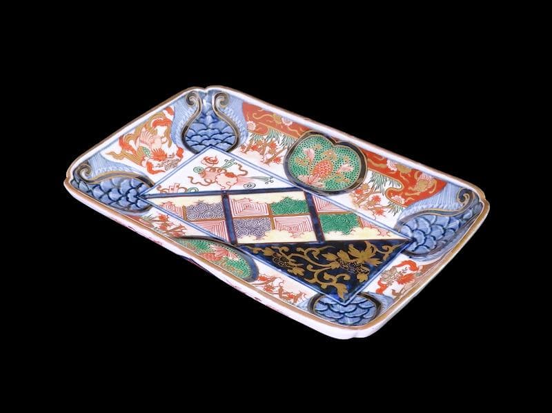 大聖寺伊万里　金襴手　宝尽くしに鳳凰　石畳紋の図　長皿　1296AS-DCn