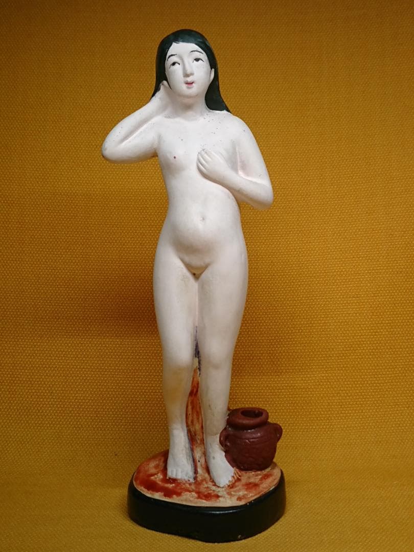 人形　陶器　彫像　オブジェ　置物　インテリア　工芸品　美術品　A1148