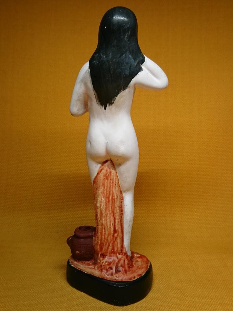 人形　陶器　彫像　オブジェ　置物　インテリア　工芸品　美術品　A1148