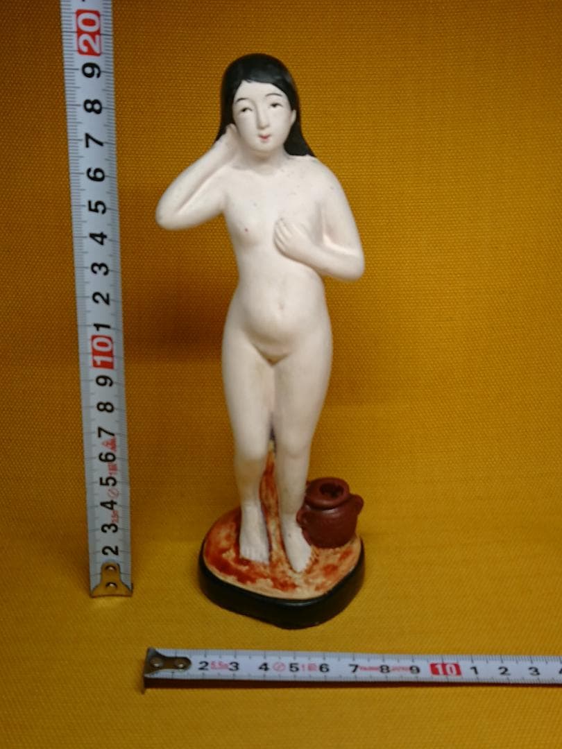 人形　陶器　彫像　オブジェ　置物　インテリア　工芸品　美術品　A1148