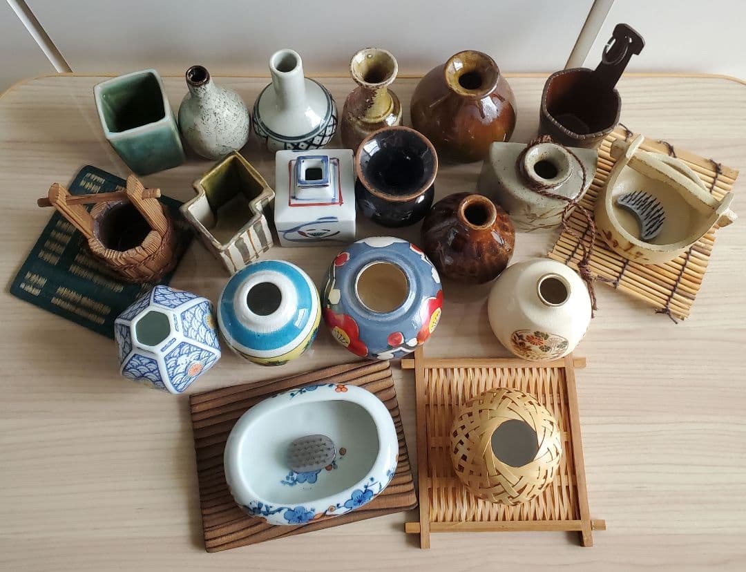 千趣会　つゆくさシリーズ　小さな花器　一凛挿し　他　19点まとめ売り