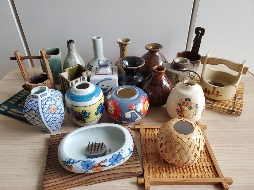 千趣会　つゆくさシリーズ　小さな花器　一凛挿し　他　19点まとめ売り