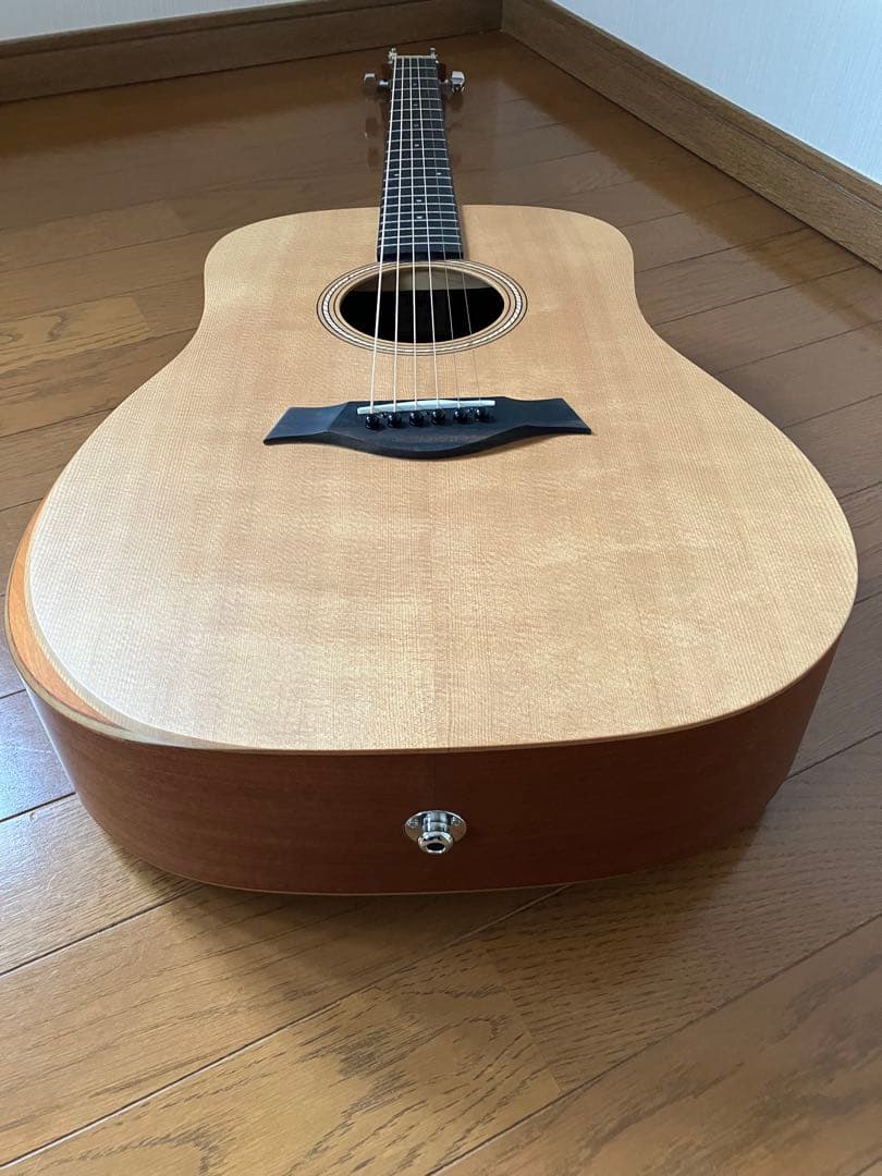 【かなり美品】Taylor Academy 10e エレアコギター
