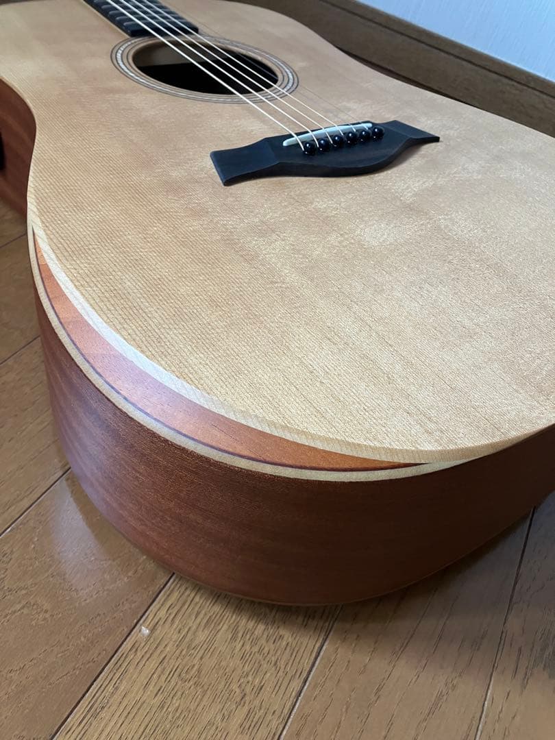 【かなり美品】Taylor Academy 10e エレアコギター