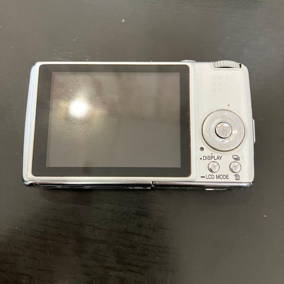 Panasonic LUMIX DMC-FX37 ホワイト　デジタルカメラ