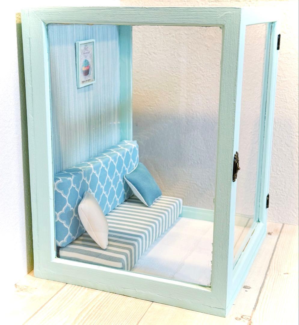 0311a♡大きめサイズ＊ミニチュアキャビネット♡ドールハウス