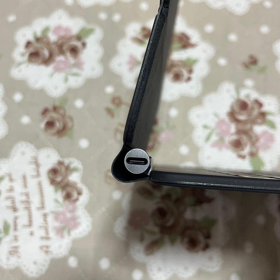 美品 iPad Pro 11 / Air (M2) Magic Keyboard