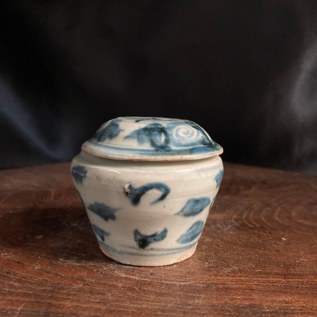 蒐集処分セール❗️【ギャラリー三益】古美術　元〜明初染付　芙蓉紋共蓋小壺