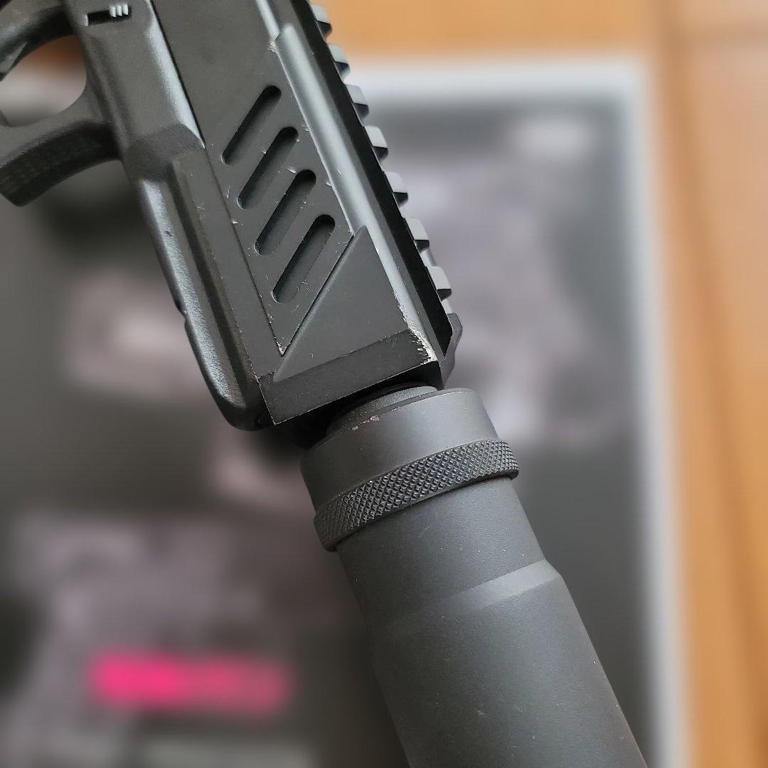 東京マルイ　電動ハンドガン　グロック18C