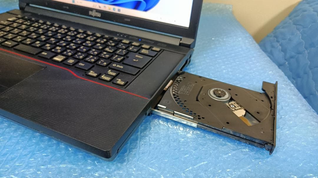 ⭐️ノートパソコンFUJITSU第四世代Core i5 SSD128Gメモリ8G