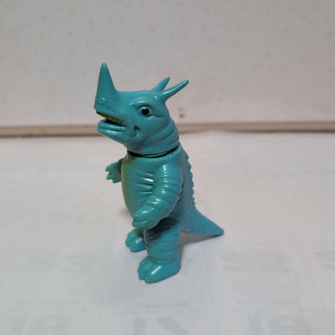 ブルマァク製　ネロンガ　ソフビ