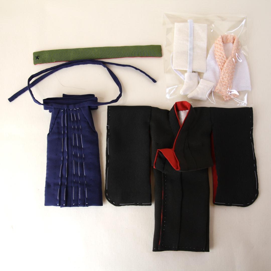 《ブライス・リカちゃん紋付着物と袴のセット+作り帯》ブライス着物/卒業式