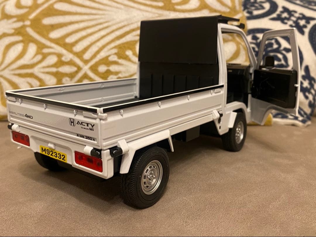 ホンダ アクティ トラック HA3 1/18ミニカー LED点灯 軽トラ