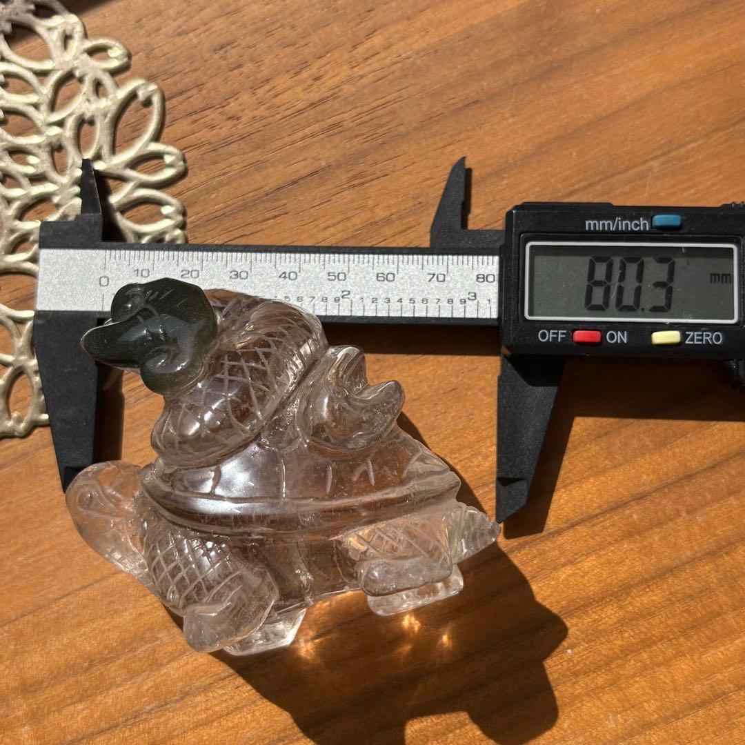 天然石 ブラジル産のグリーンガーデンクォーツ 玄武の置物238g