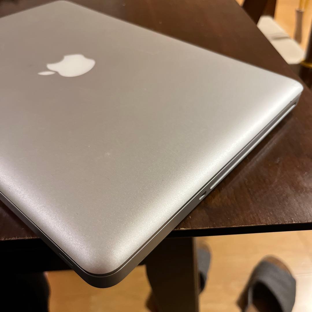 Apple MacBook Pro 13インチ (Late 2011) 本体