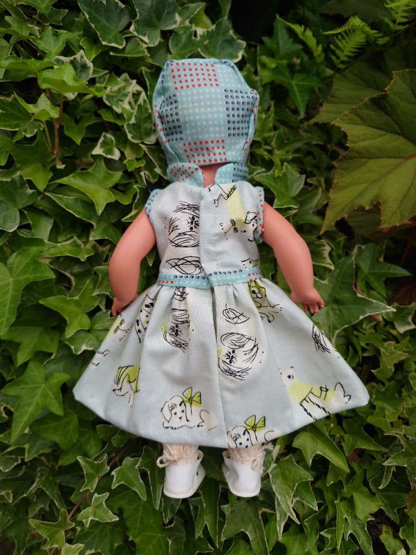 シルトクロート　シルトクレート　セルロイドドール　28cm オリジナル民族衣装付