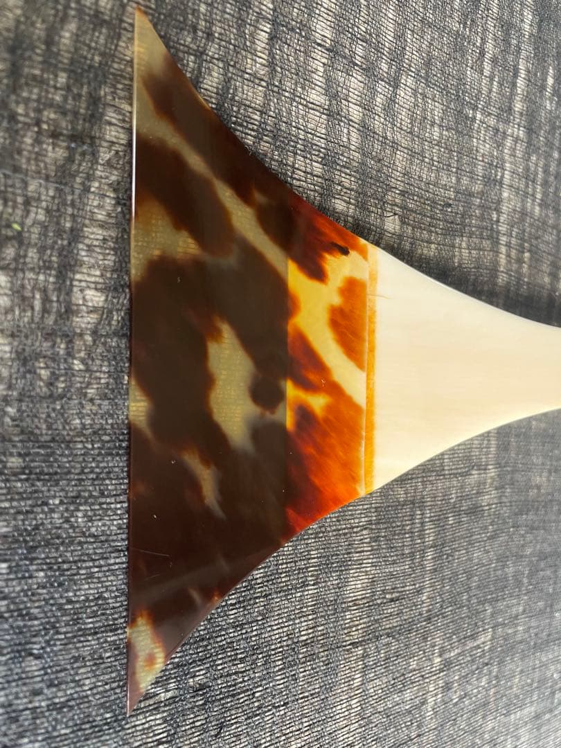 地唄津山撥　天然素材台　先甲