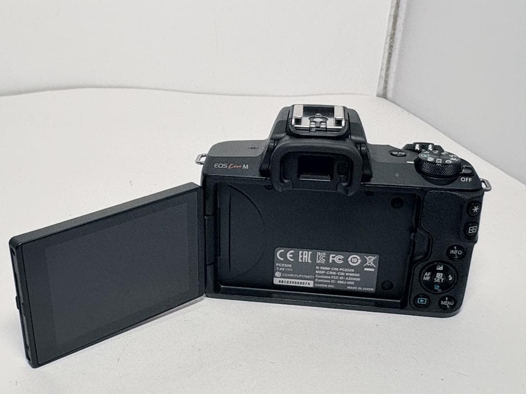 良品 キヤノン EOS Kiss M ボディ ブラック