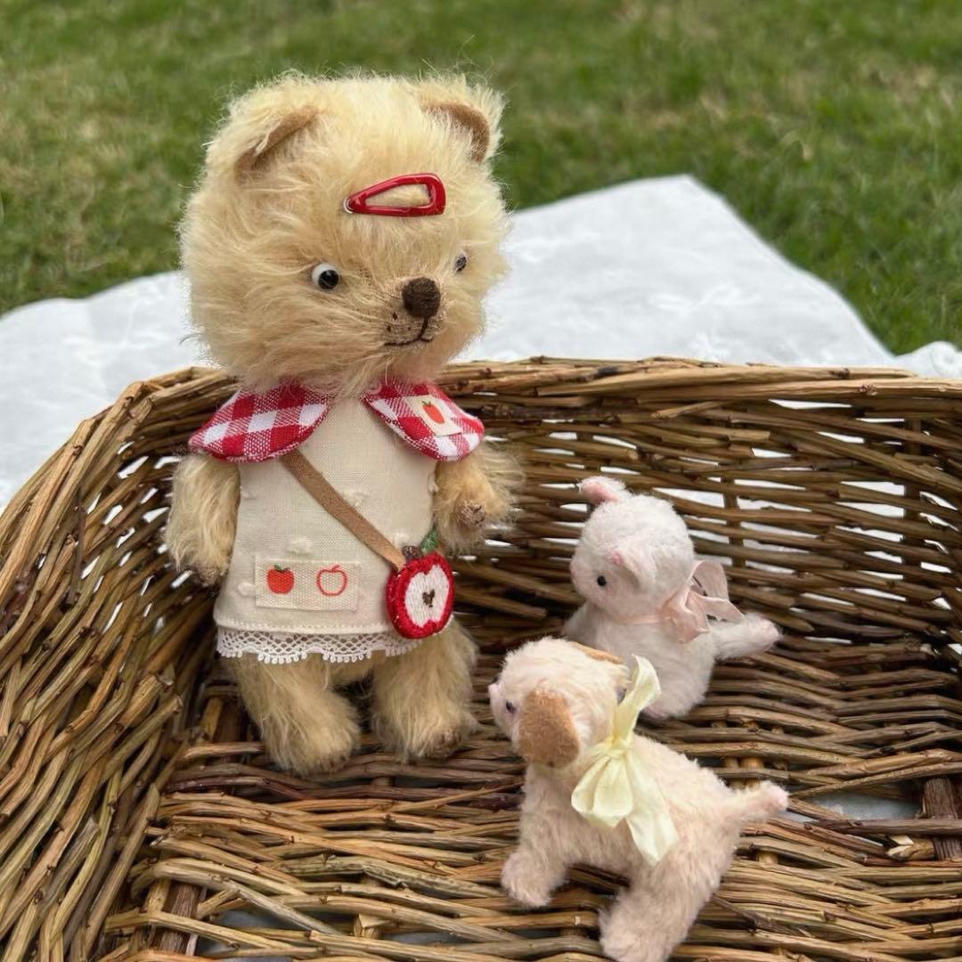 アップルテディベア 熊 アーティストベア 海外作家様 ハンドメイド ぬいぐるみ