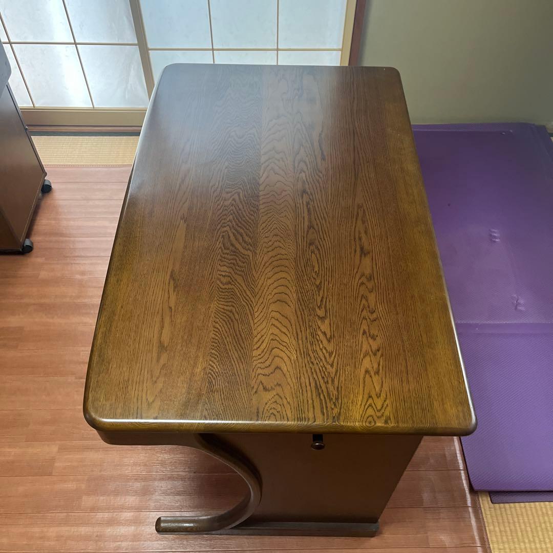 カリモク学習机