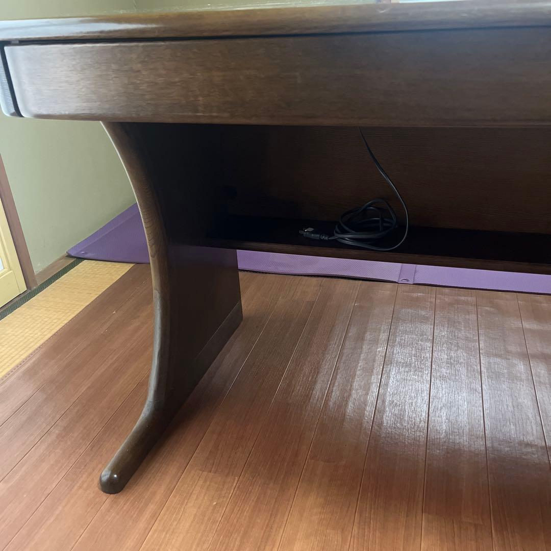 カリモク学習机