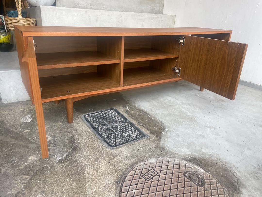 廃盤　unico HOLM TVボード　北欧　ウォルナット