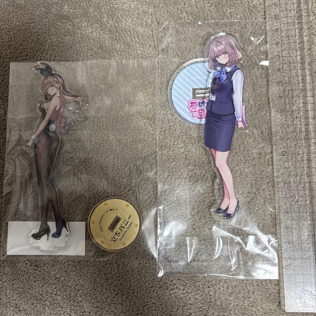 天城しの　受付ちゃん日誌　立ちバニー　後輩ちゃん　アクリルスタンドセット