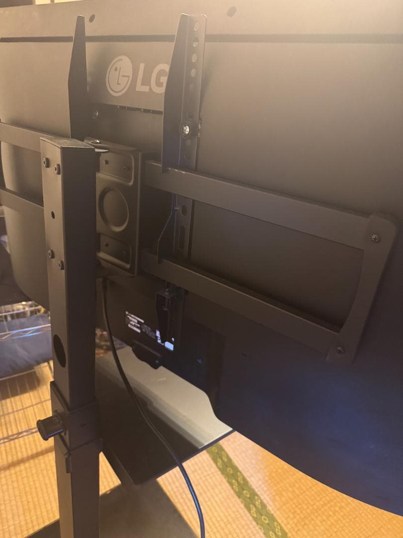 【専用出品 / 分割2】4K43インチ・スタンド付き【LG・43UD79T-B】