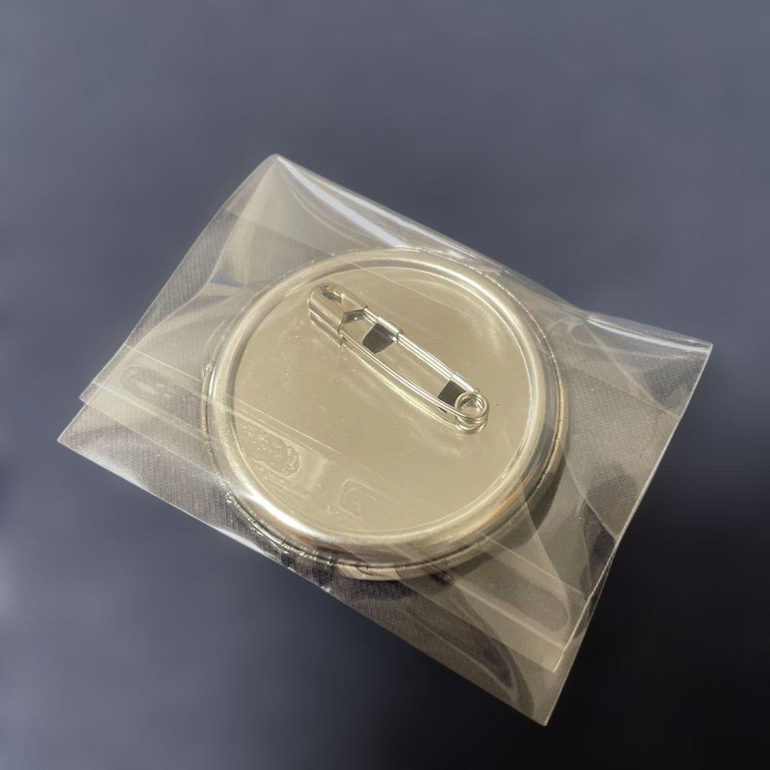 銀魂　土方十四郎　缶バッジ　J-WORLD