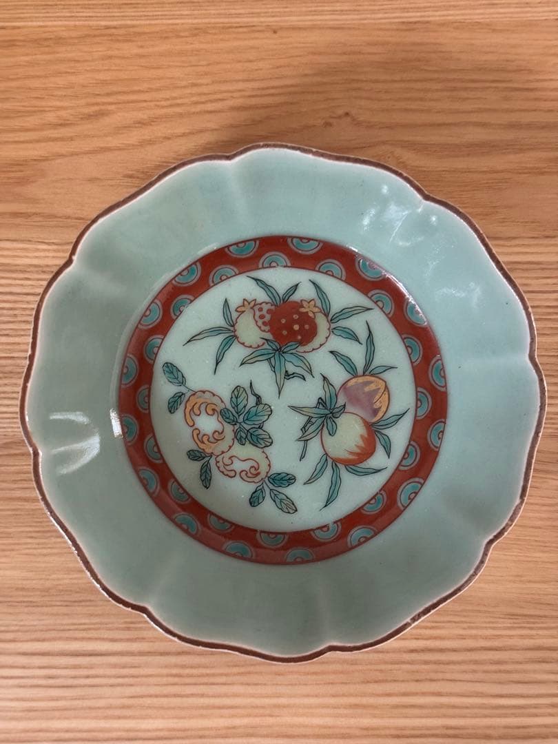 C 青磁 色絵 三果文 輪花鉢 紫田コレクション 桃 柘榴 仏手柑