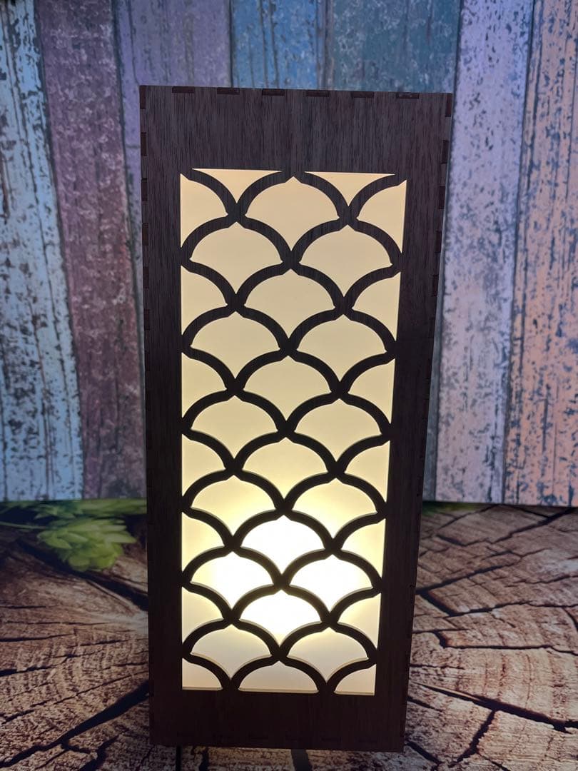 モダン格子行燈　波紋　ウォールナット　展示品