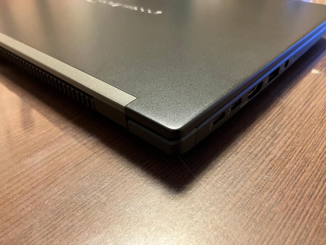 13世代i5 dynabook G83/LW 16GB/512GB