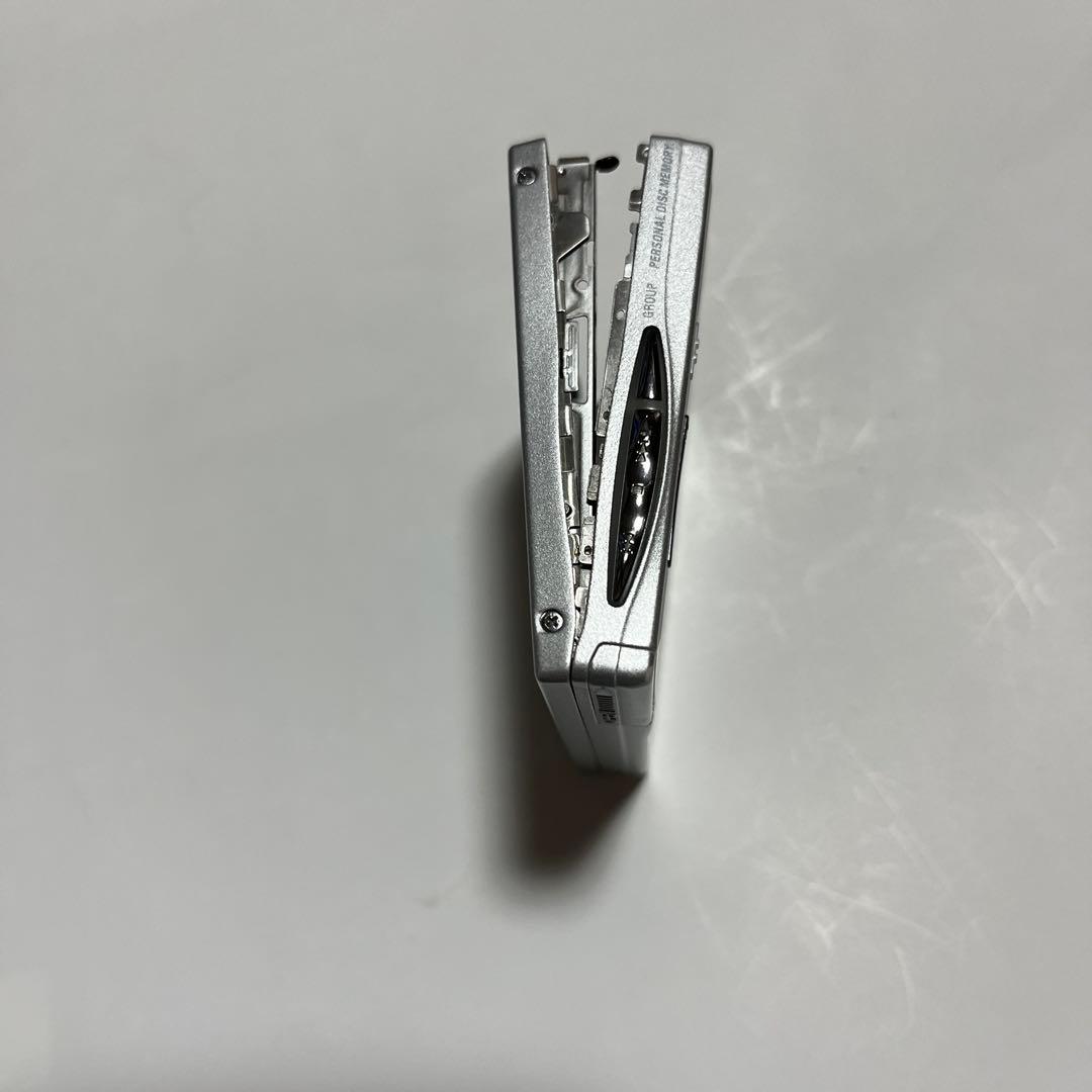 ポータブルプレーヤー SONY MDWALKMAN E909