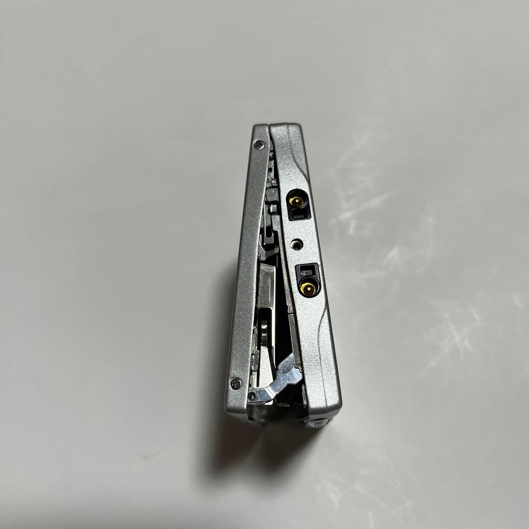 ポータブルプレーヤー SONY MDWALKMAN E909