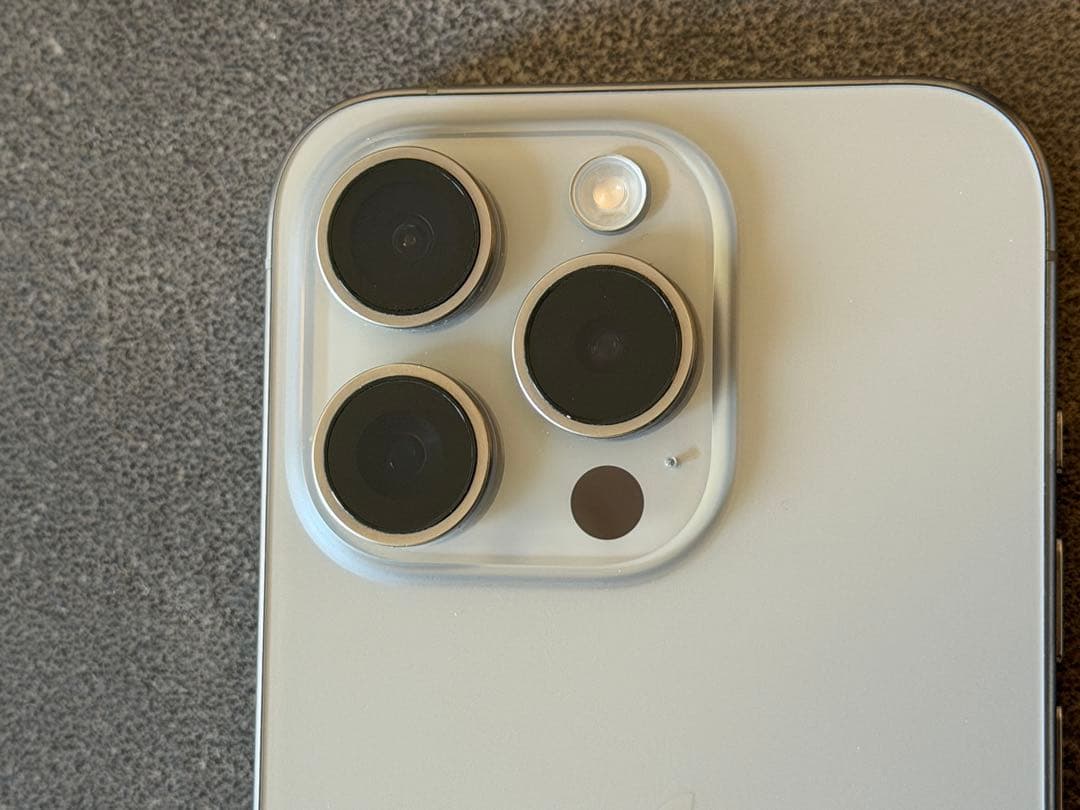 iPhone 15 Pro 256GB 国内版SIMフリー ナチュラル