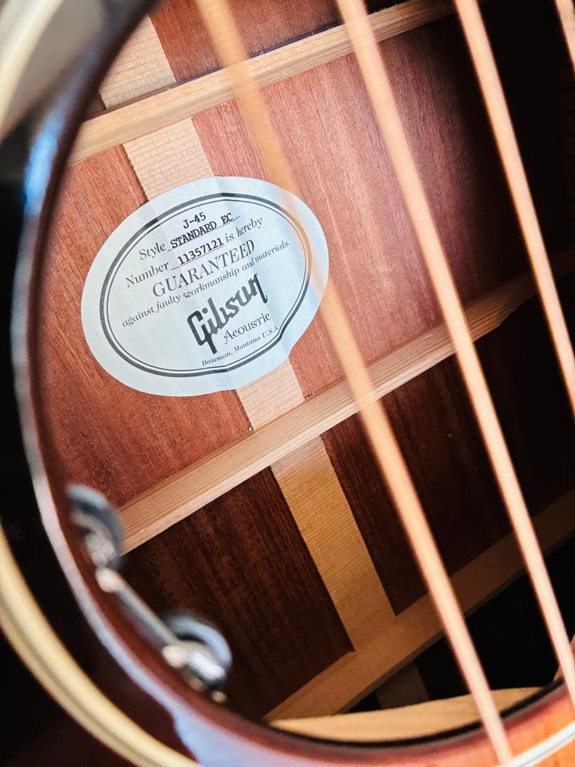 2018年購入：Gibson J-45 アコースティックギター