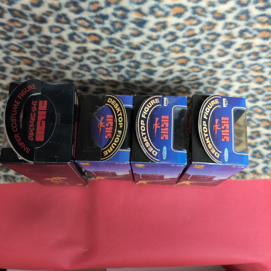 ゴルゴ　１３ フィギュア　可動&デスクトップフィギュア4体セット