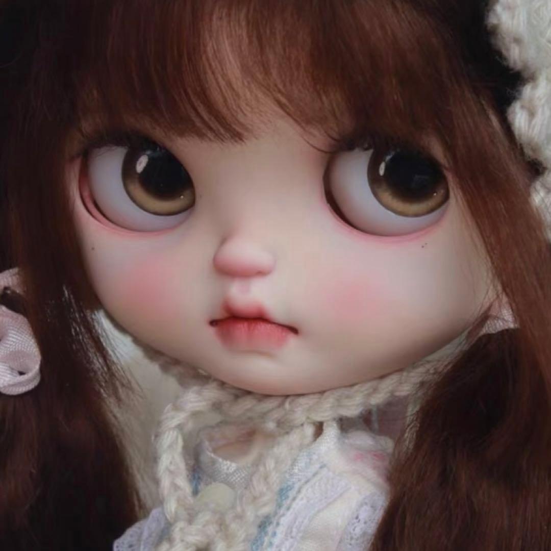 カスタムブライス 人形 幼い 大人しい ナチュラルメイク 海外作家様
