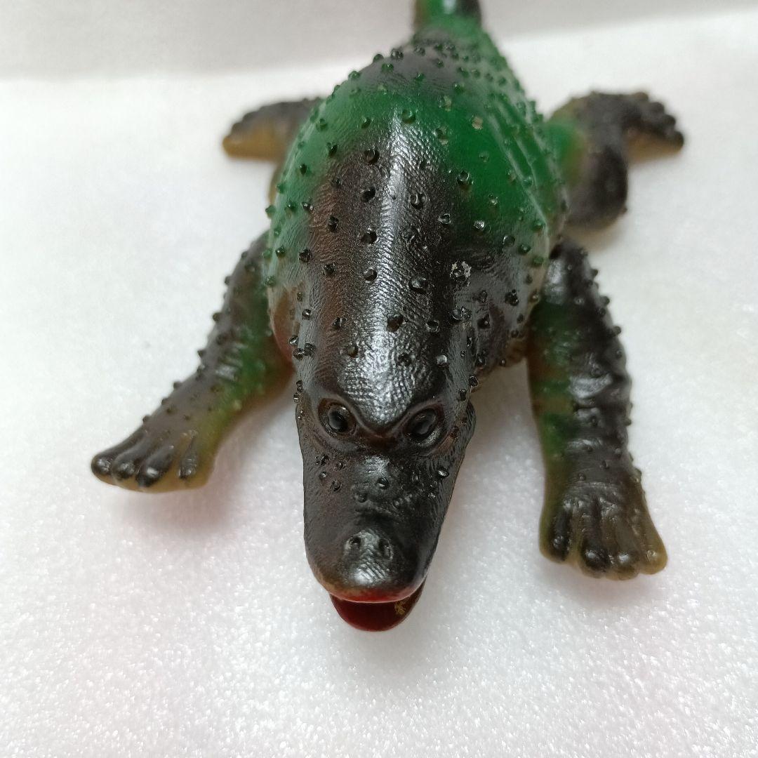 ポピー キングザウルス ガマクジラ