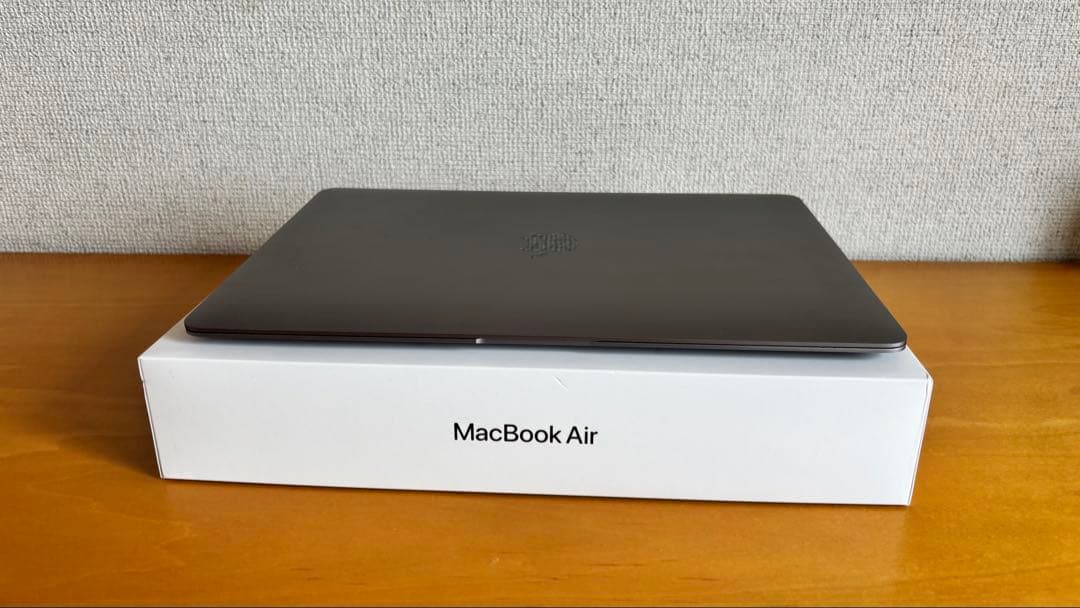 【箱つき】MacBook Air M1 13インチ 8GB/256GB