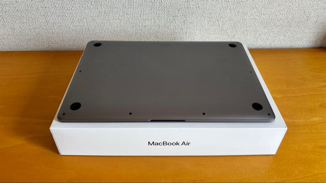 【箱つき】MacBook Air M1 13インチ 8GB/256GB