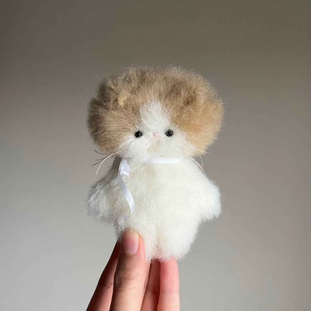 ハチワレ　ちいさなネコ　猫　ぬいぐるみ　作家　テディベア　アートドール　314