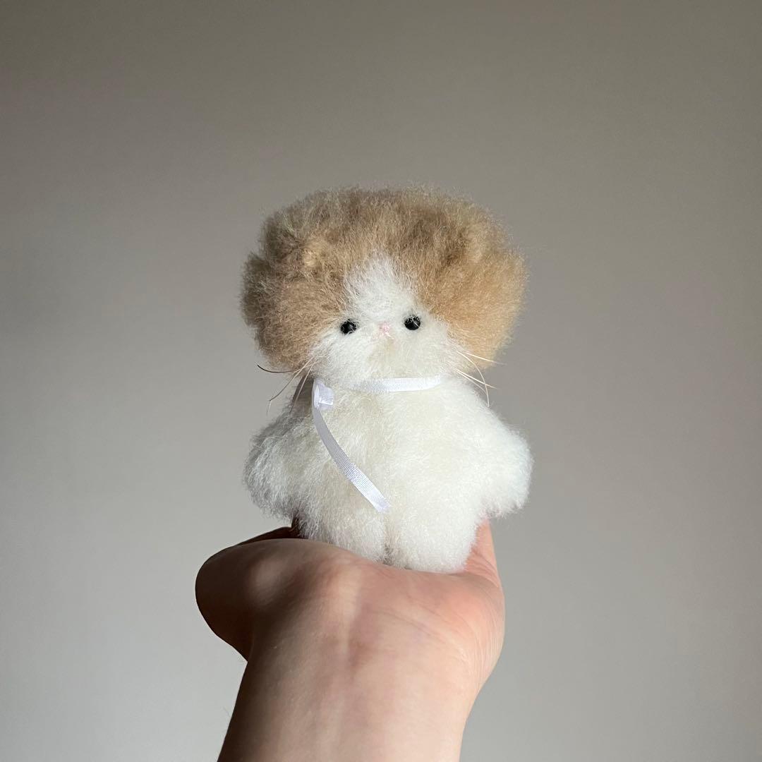 ハチワレ　ちいさなネコ　猫　ぬいぐるみ　作家　テディベア　アートドール　314