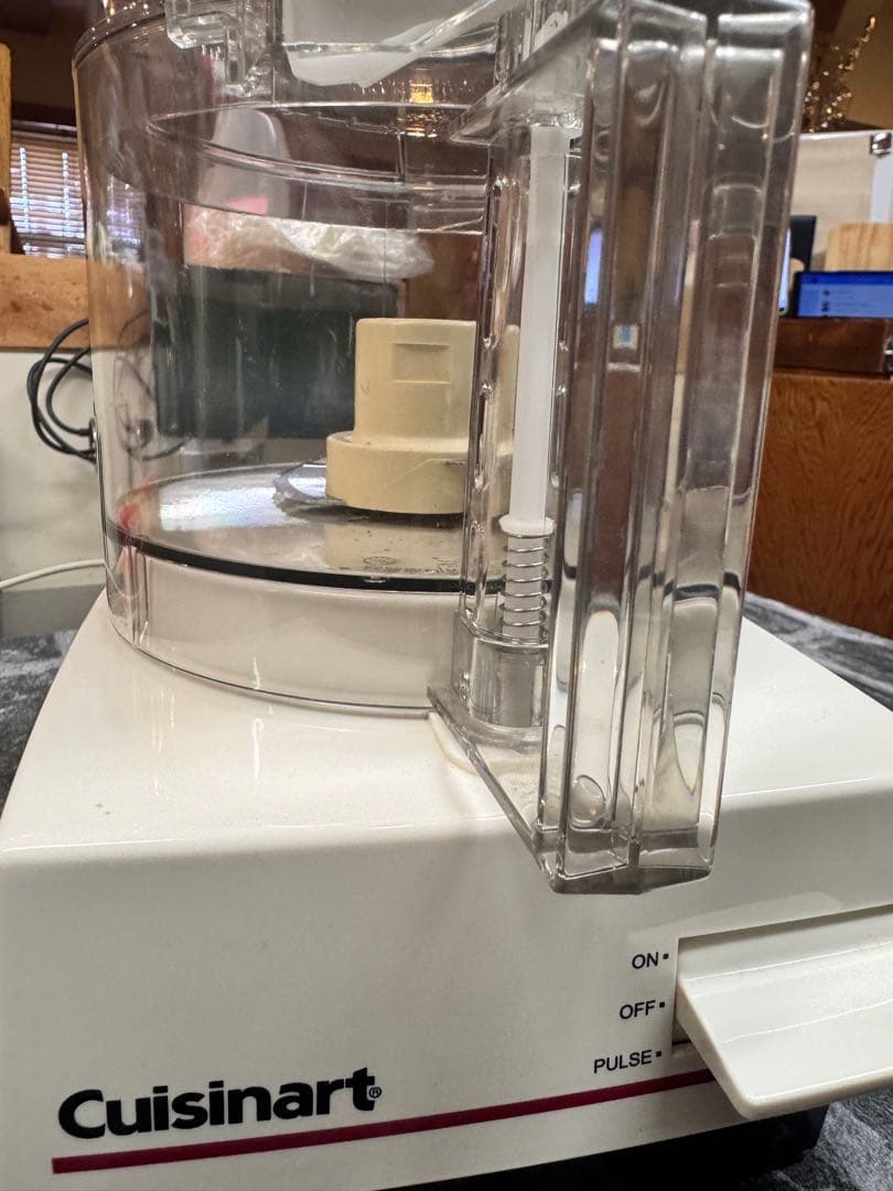 Cuisinart 1.9L クイジナート　フードプロセッサー ホワイト