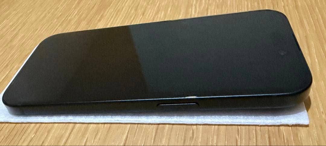 iPhone 15 256GB ブラック本体　箱あり