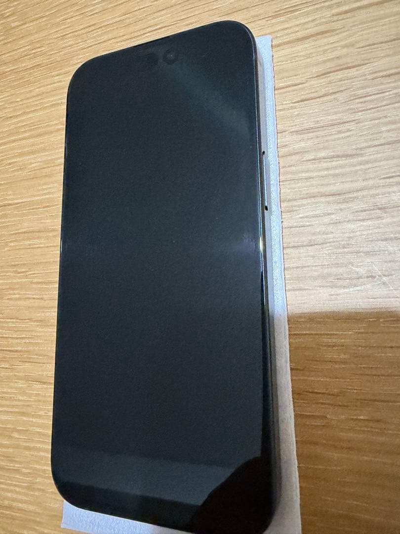 iPhone 15 256GB ブラック本体　箱あり