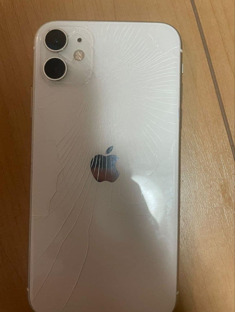 Apple iPhone 11(64GB) ホワイト