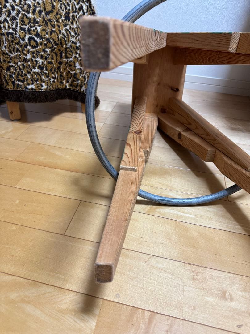 m&m custom performance furniture 角スツール大